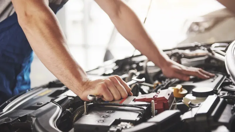 Cómo limpiar el radiador del auto: Guía completa | KAVAK