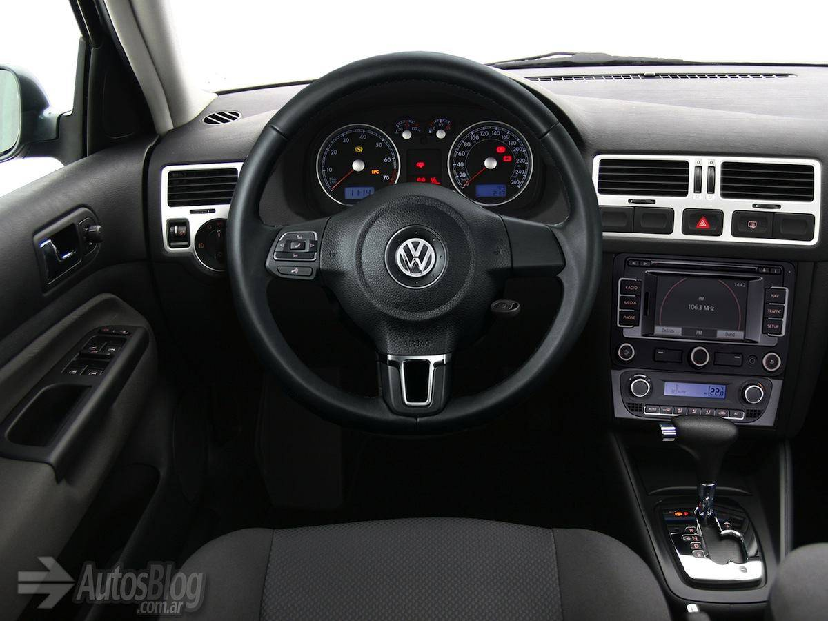Bora 2009: O Sedã Médio da Volkswagen com o Maior Destaqueno Mercado Nacional.