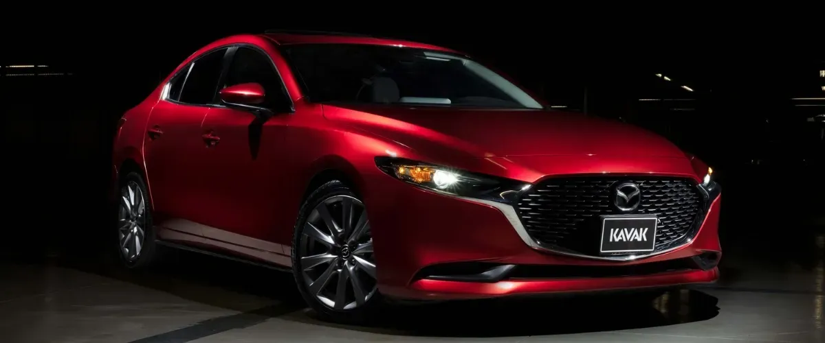 Descubre los características del Mazda 3 | KAVAK