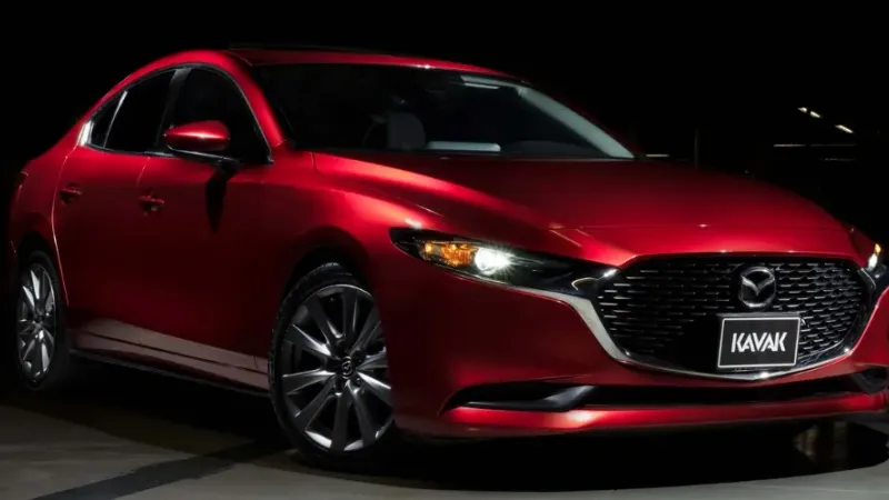 Descubre los características del Mazda 3 | KAVAK