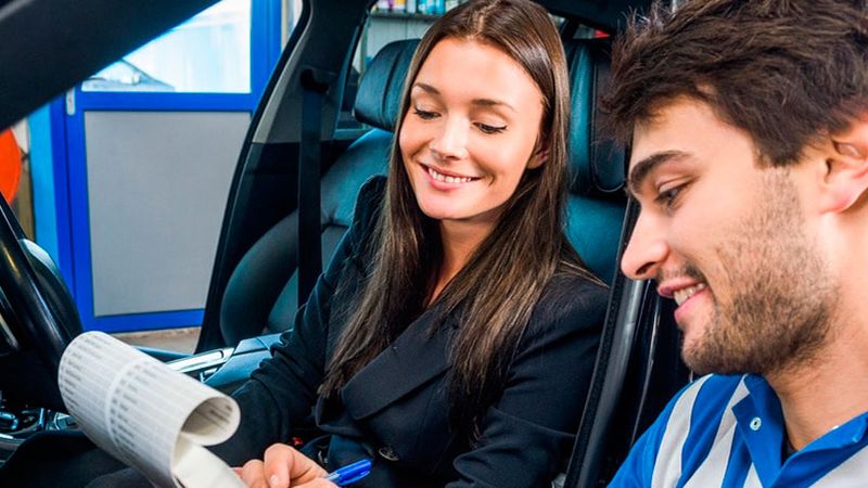 Guía Kavak: ¿Cómo realizar una transferencia automotor? | KAVAK