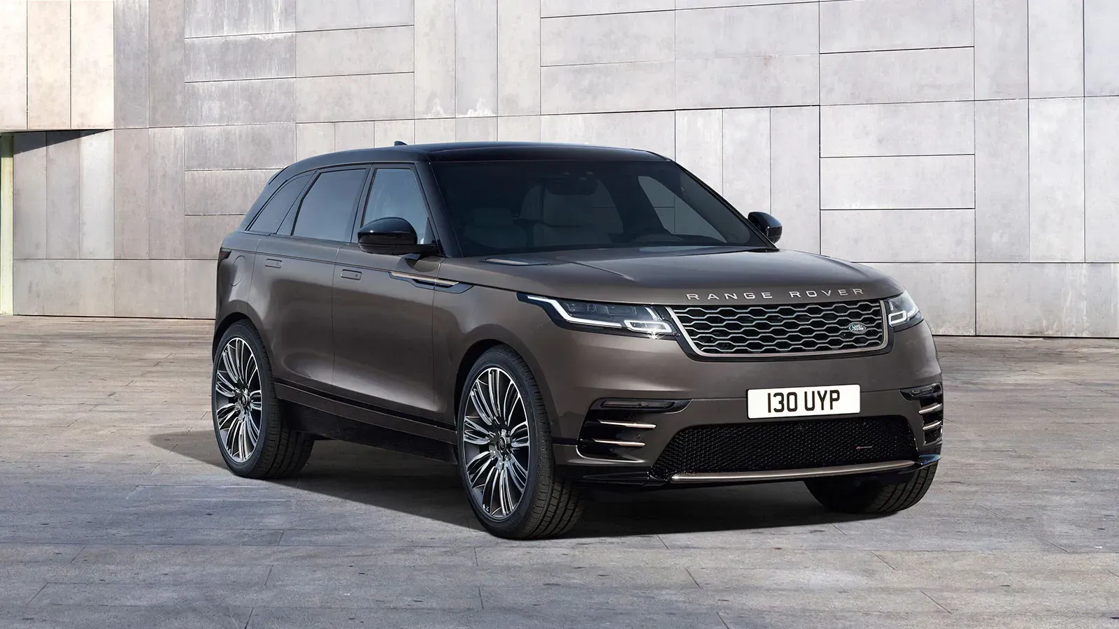 Range Rover Velar Auric Edition