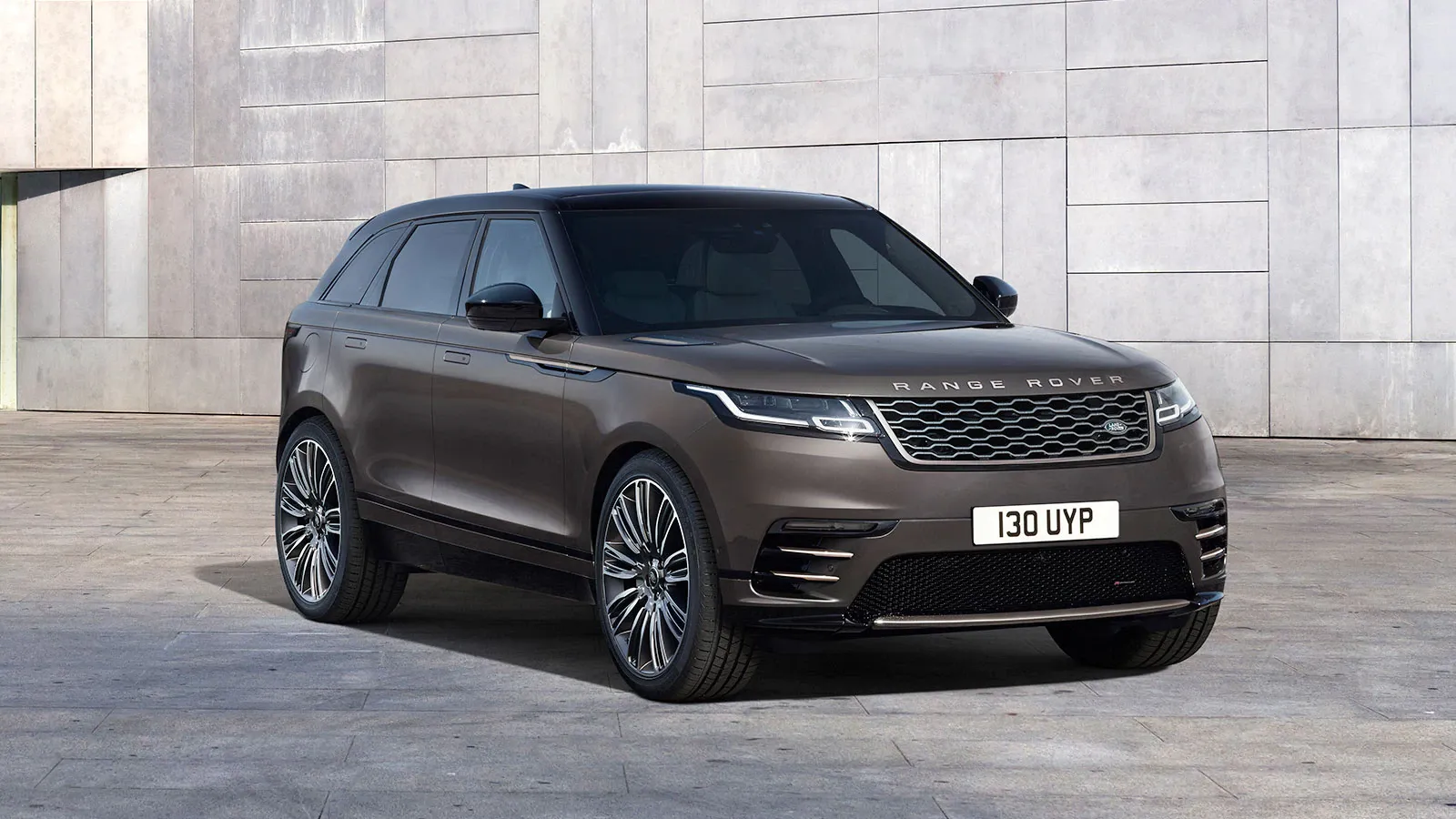 Range Rover Velar Auric Edition