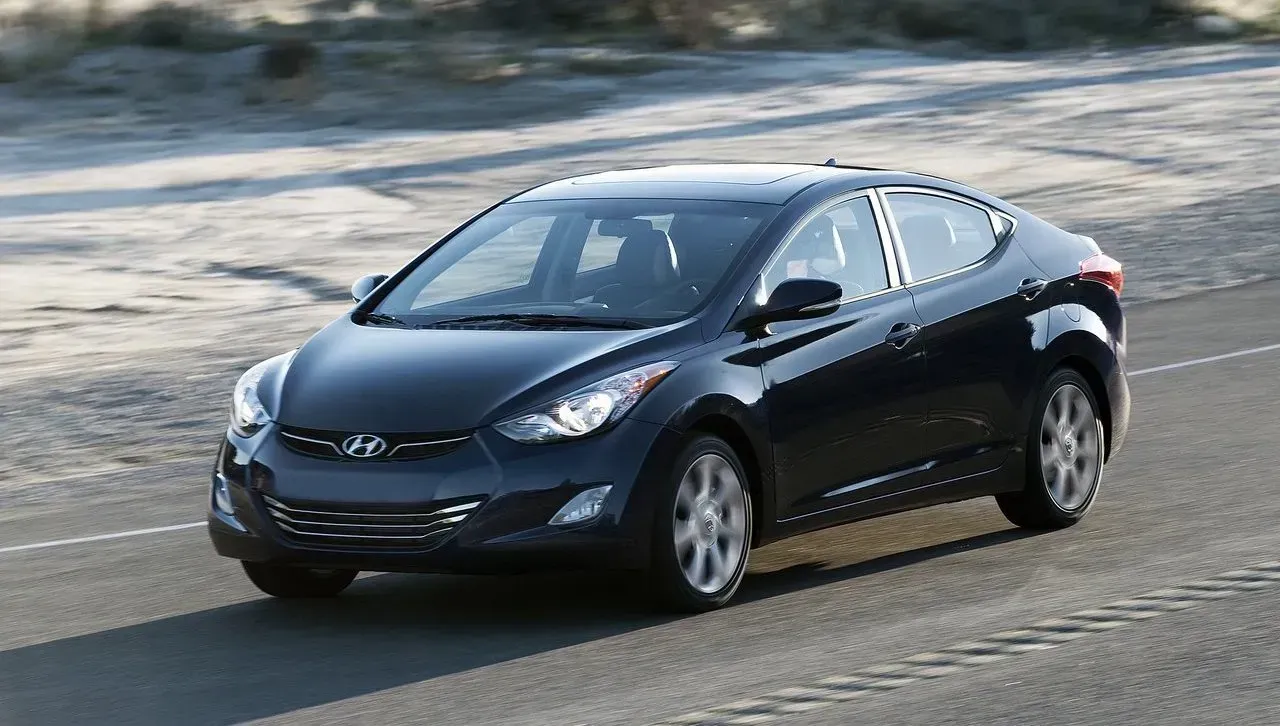 Hyundai Elantra 2013