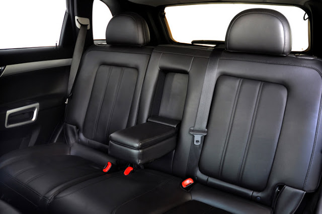 chevrolet captiva 2011 interior