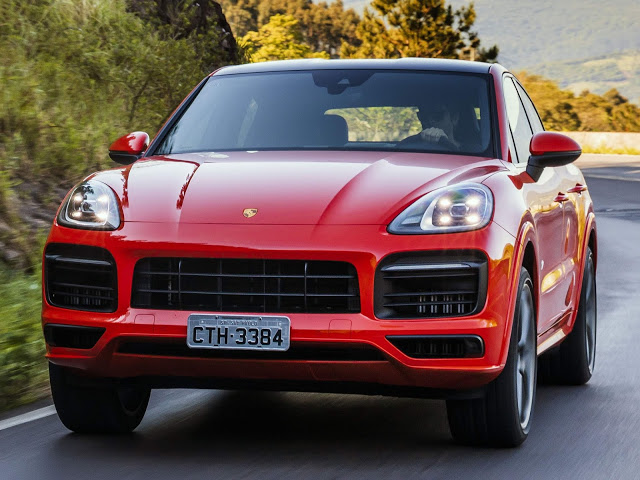 Porsche Cayenne: Ano por Ano