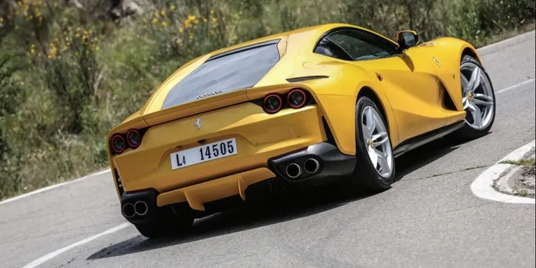 812 Superfast: O 0km da Ferrari mais Caro do Mundo