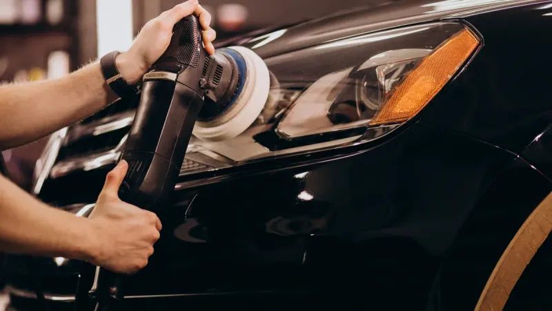 Cómo pulir faros del auto paso a paso | KAVAK