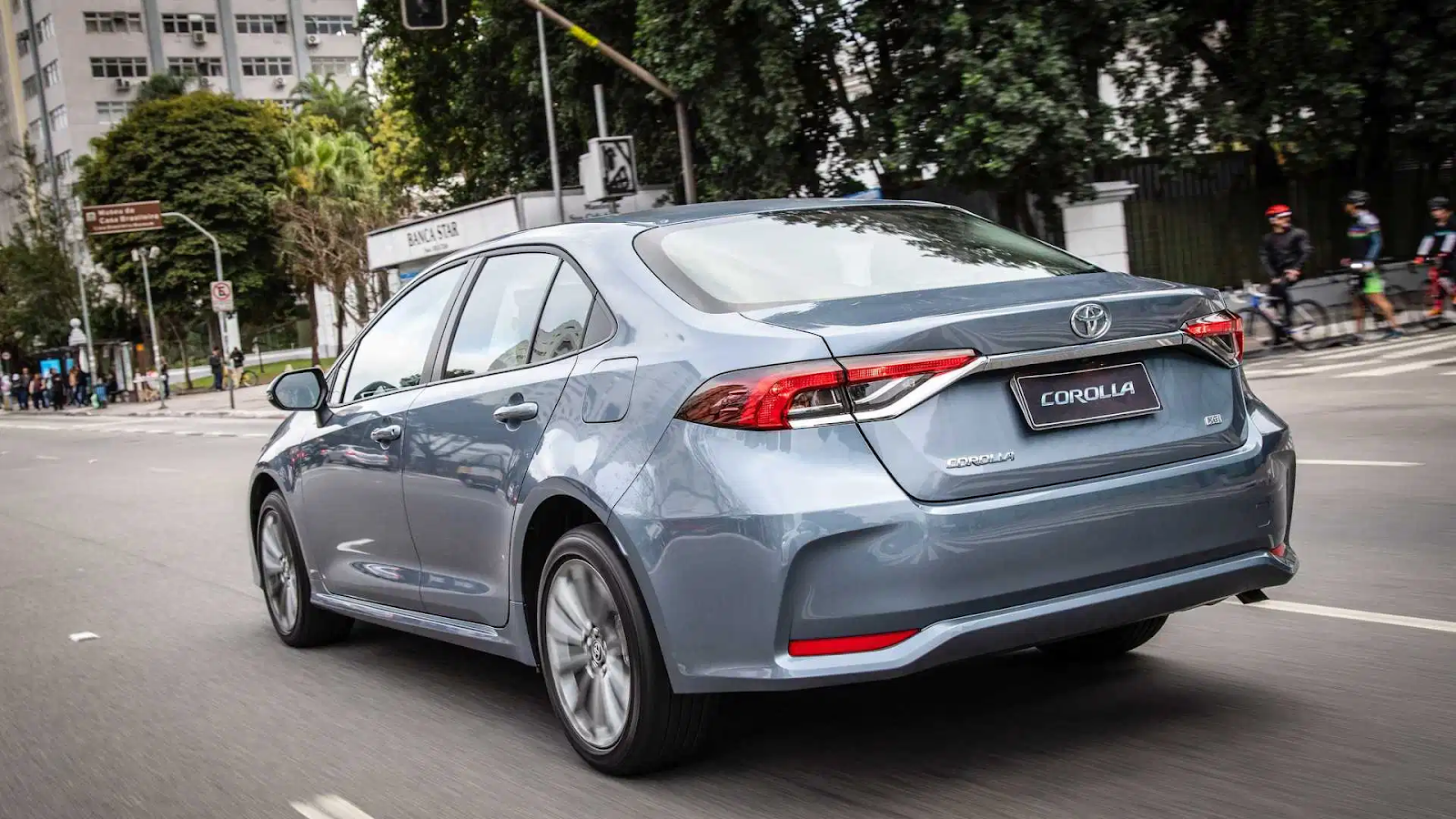 Corolla 2020: O Primeiro Sedã Híbrido Flex Produzido do Mundo