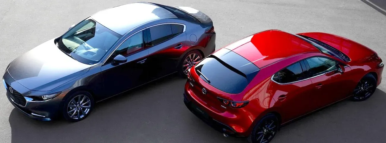 Mazda 3 2023: sedan y hatchback
