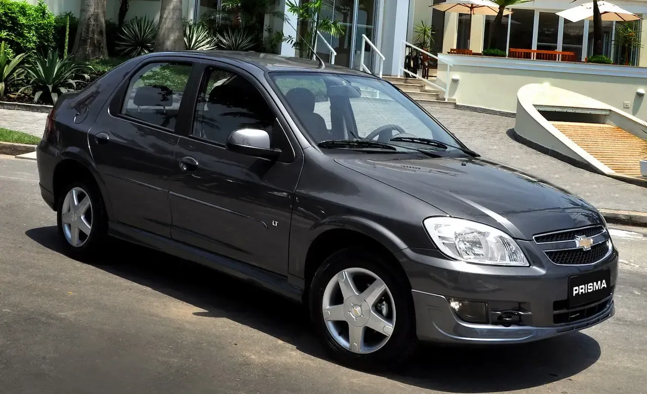 Prisma 2012 LT