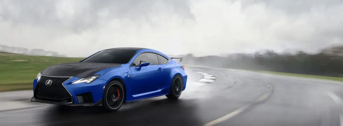 Carros bonitos - Lexus RC