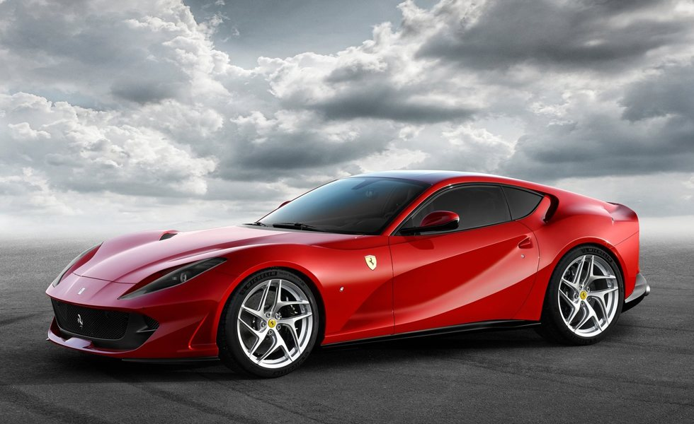 Ferrari 812: Competizione Cupê Conversível 2021