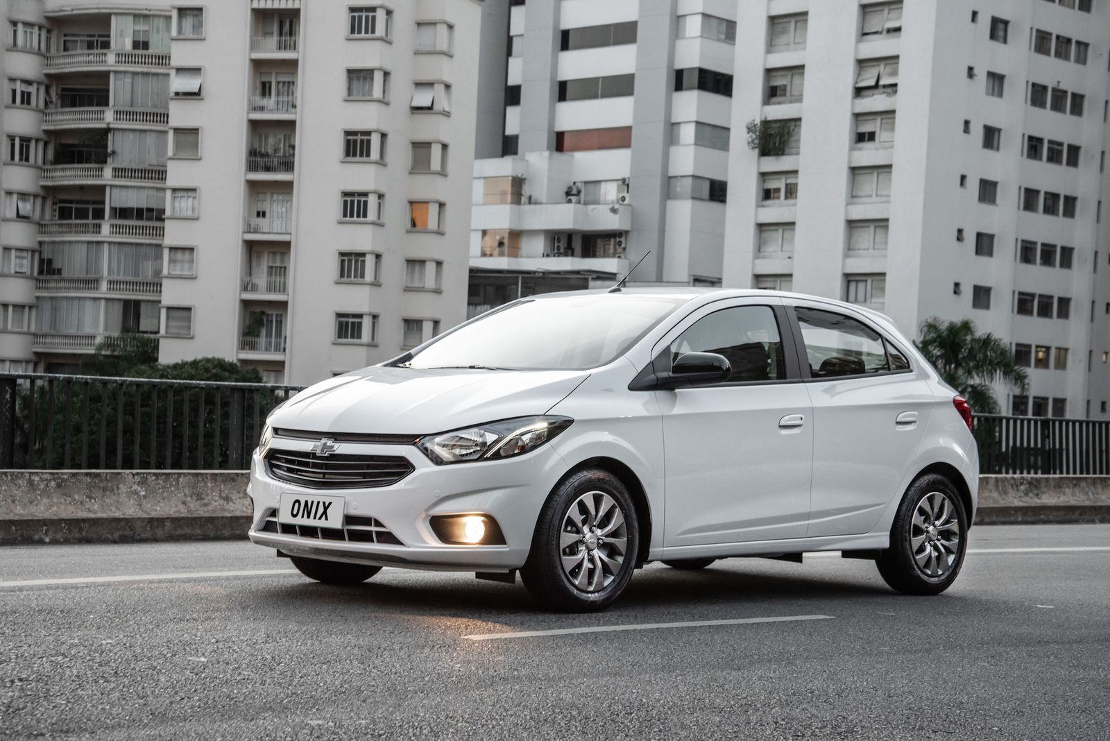 Carros da Chevrolet - Joy
