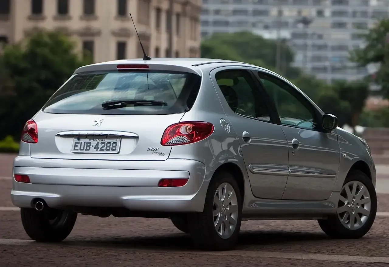 Peugeot 207 automático