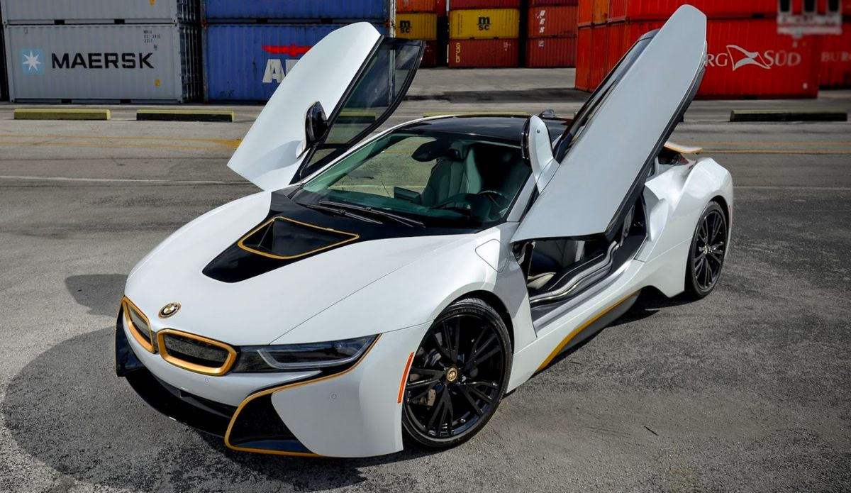 BMW i8