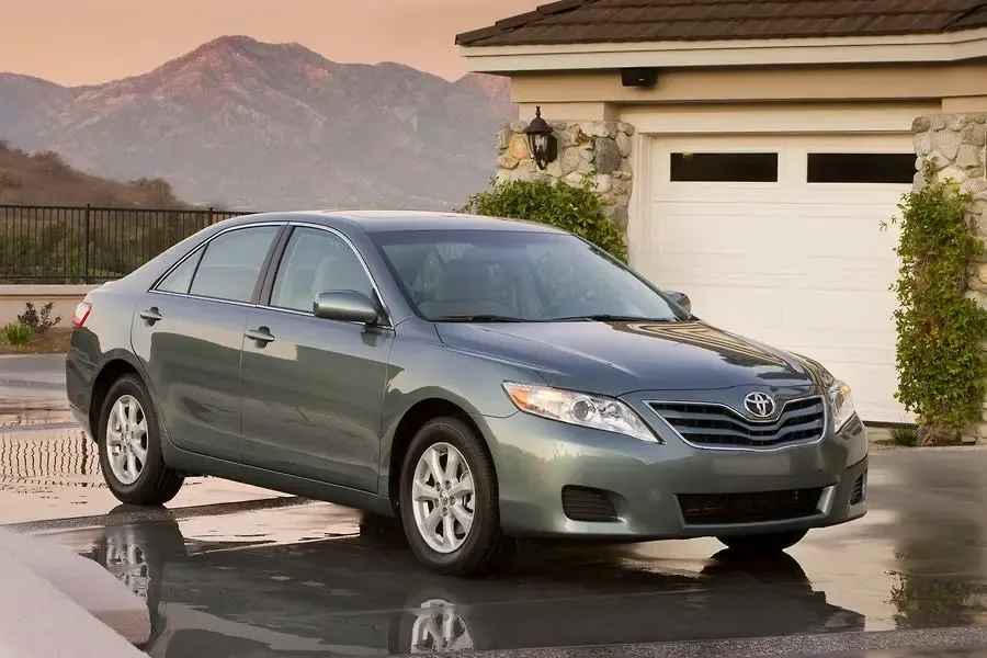 Toyota Camry 2011