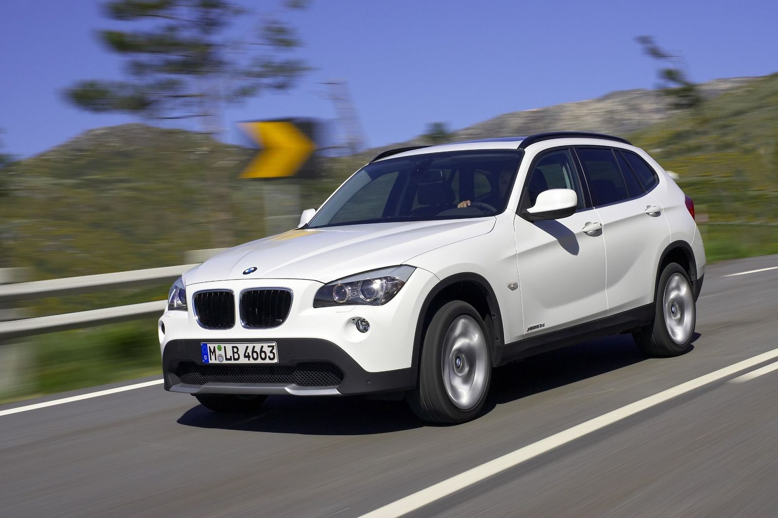 BMW X1 versão 2010 - primeira geração
