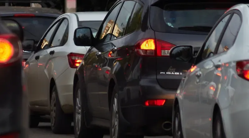 ¿Conviene sacar un carro de agencia para Uber? | Kavak