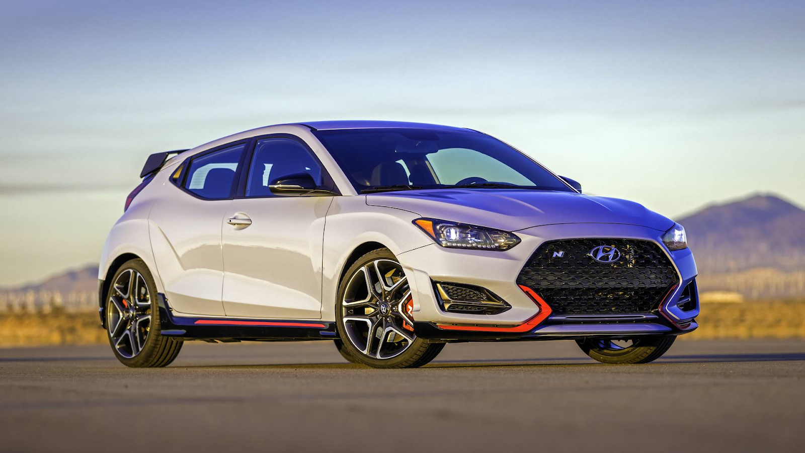 Hyundai Veloster esportivo