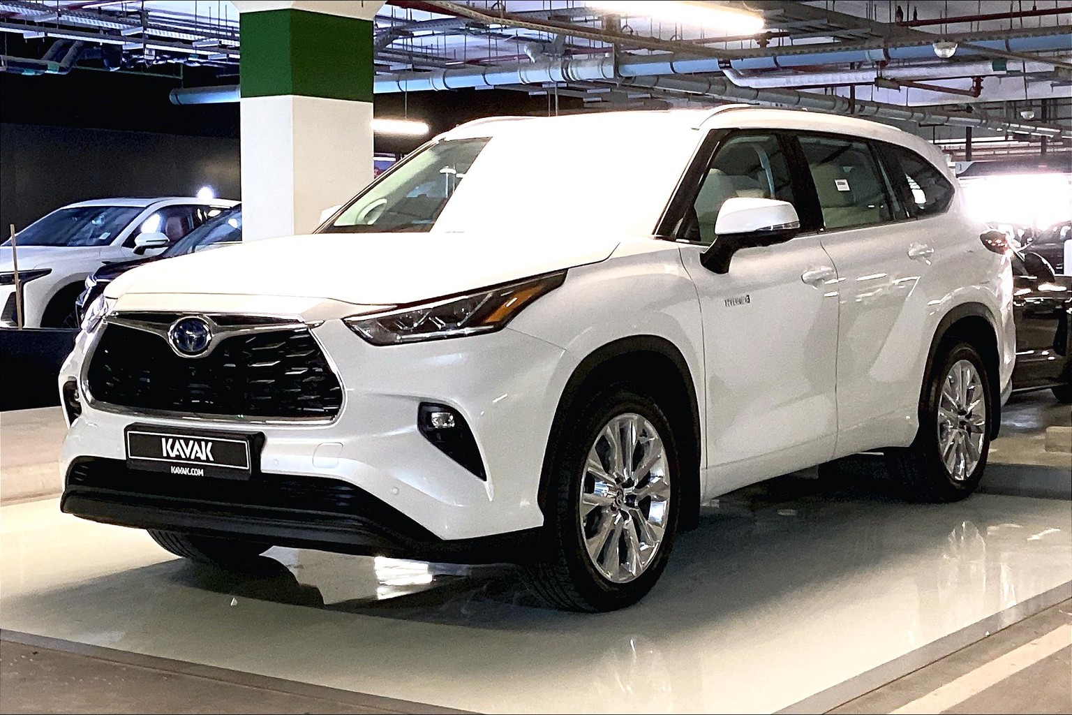 Used Toyota Highlander VXR Suv 2024 Cars for Sale | KAVAK UAE
