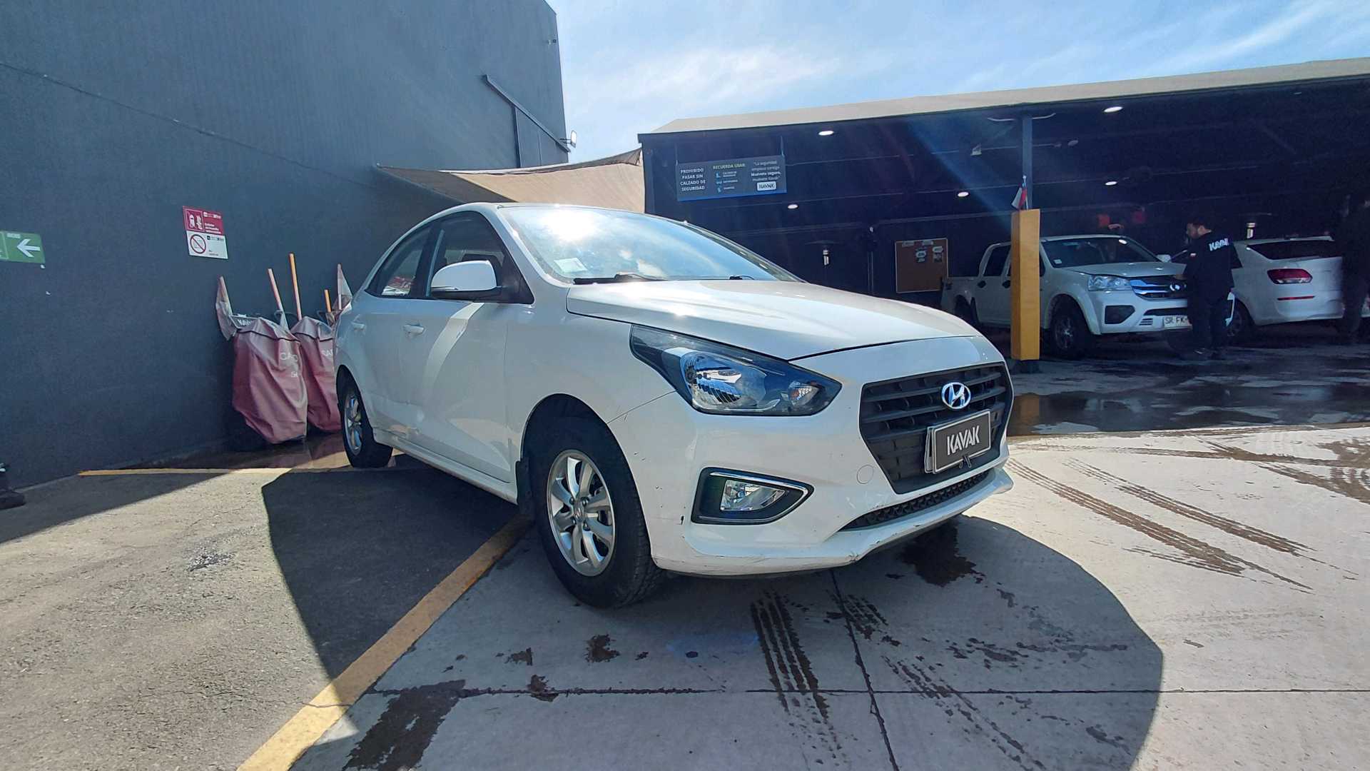 Hyundai Verna — foto 4 de 6