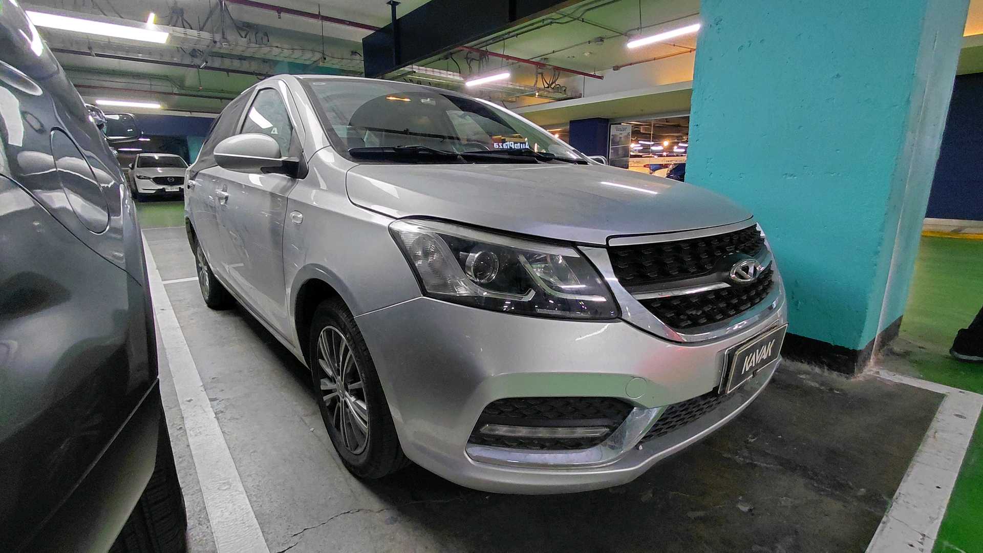 Chery Arrizo 3 — foto 3 de 5