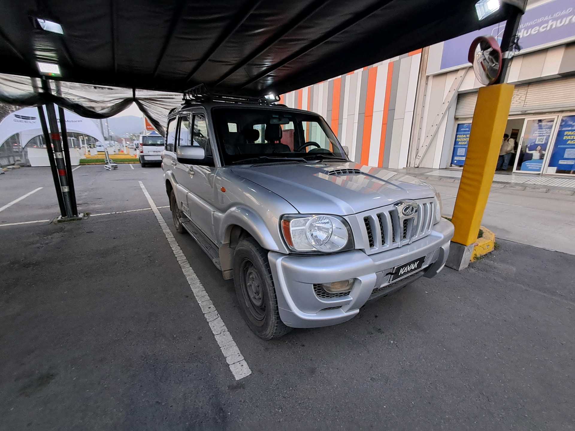 Mahindra Scorpio — foto 3 de 5