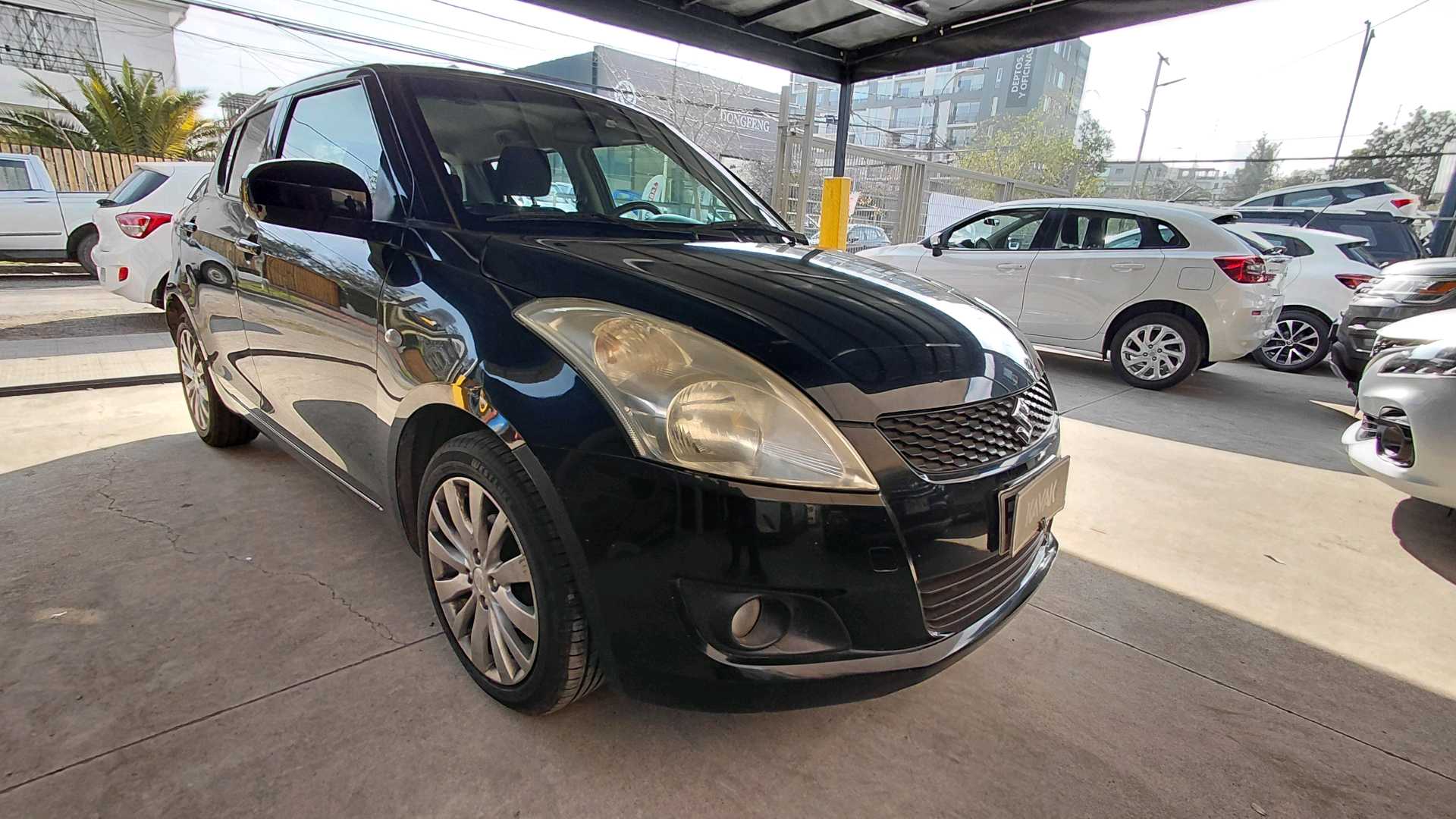 Suzuki Swift — foto 3 de 5