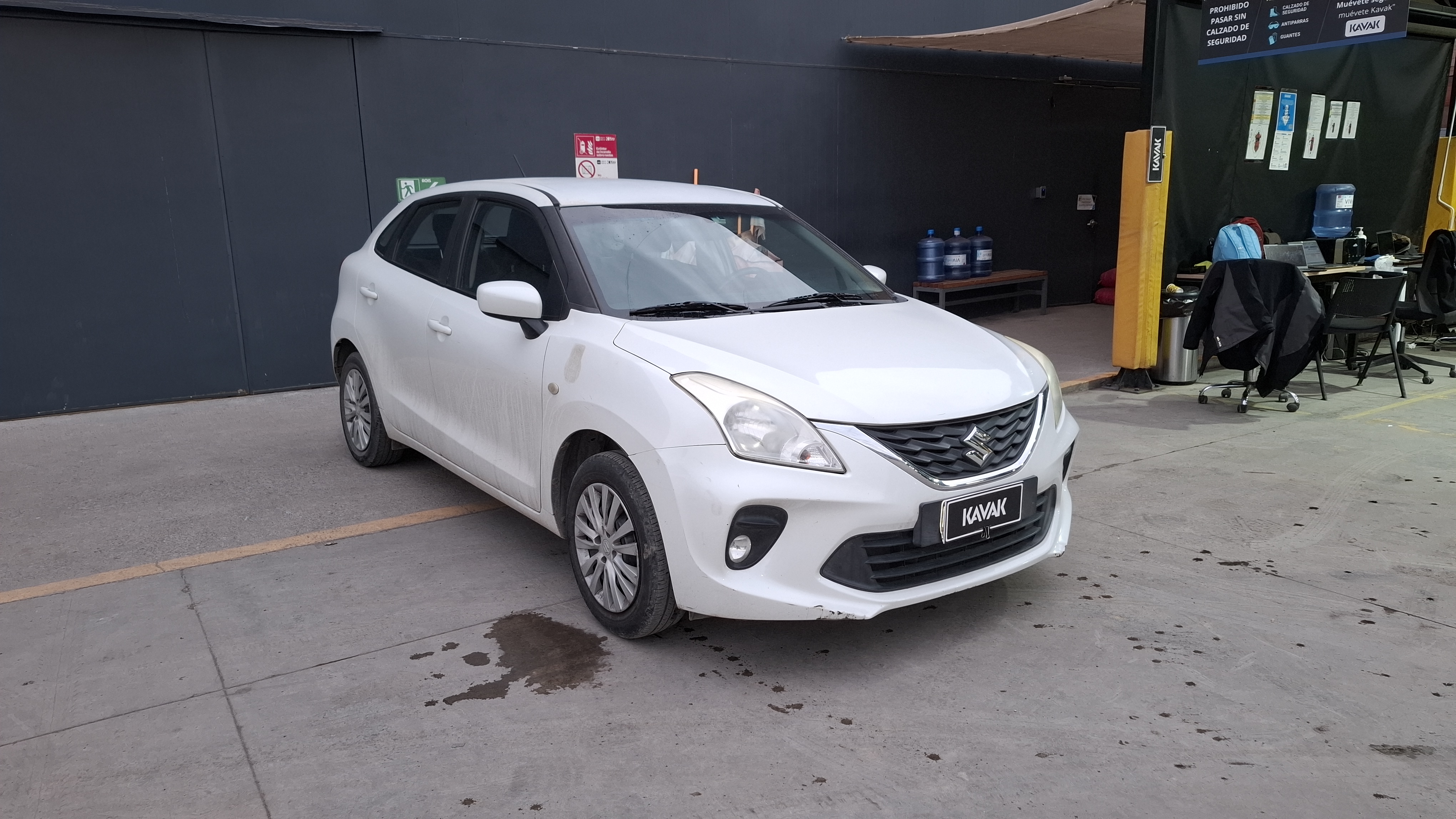 Suzuki Baleno — foto 3 de 5