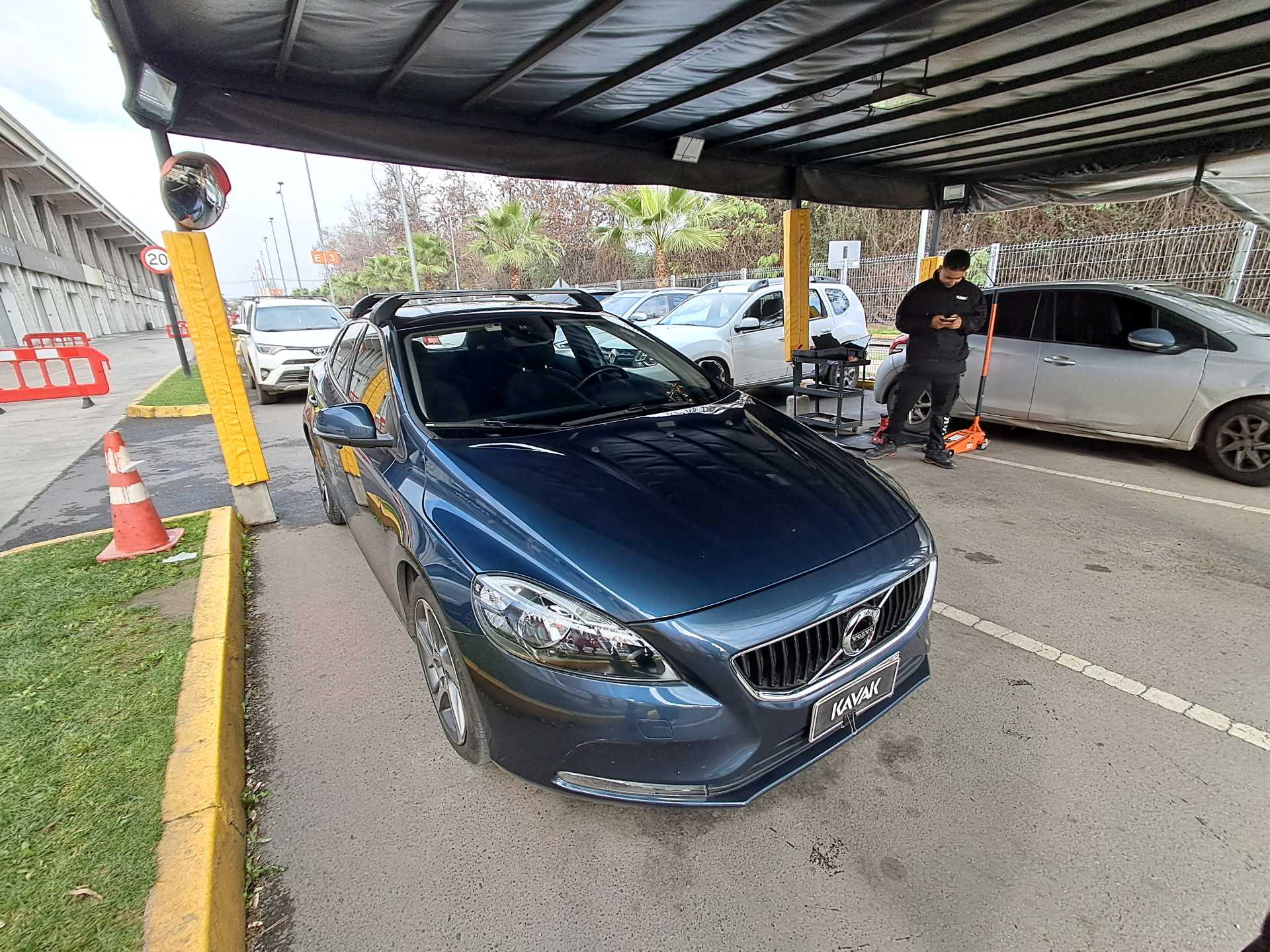 Volvo V40 — foto 3 de 5