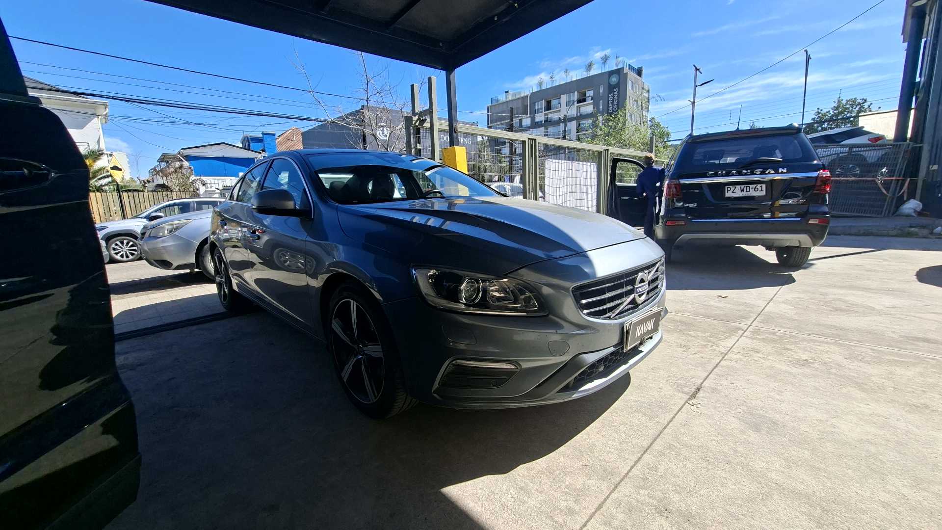 Volvo S60 — foto 3 de 5