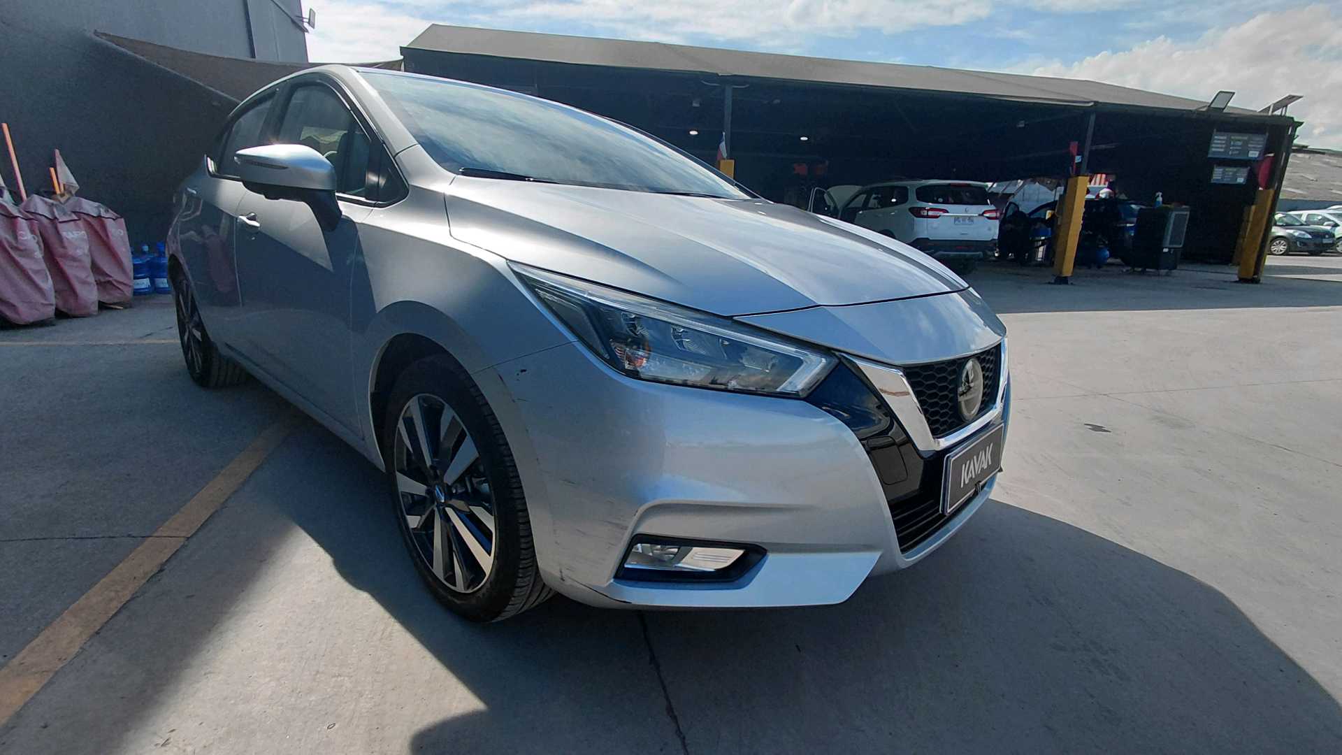 Nissan Versa — foto 3 de 5