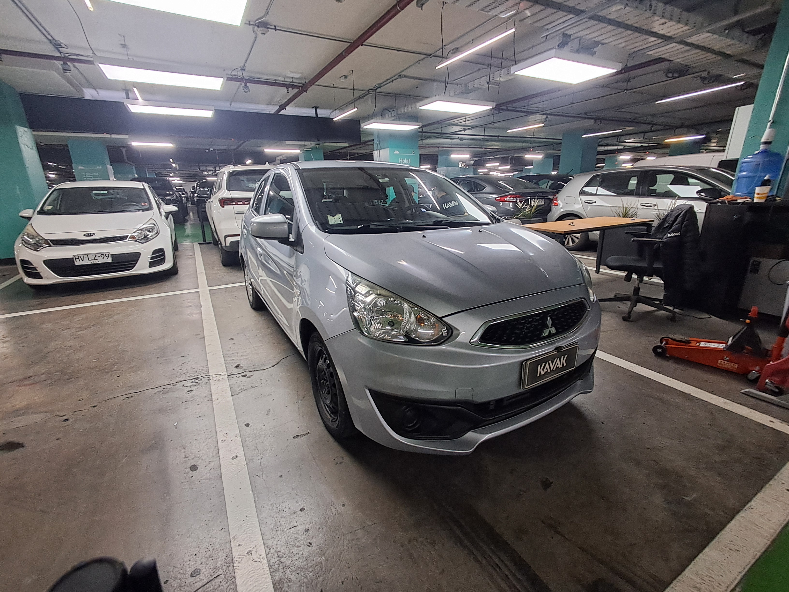 Mitsubishi Mirage — foto 3 de 5