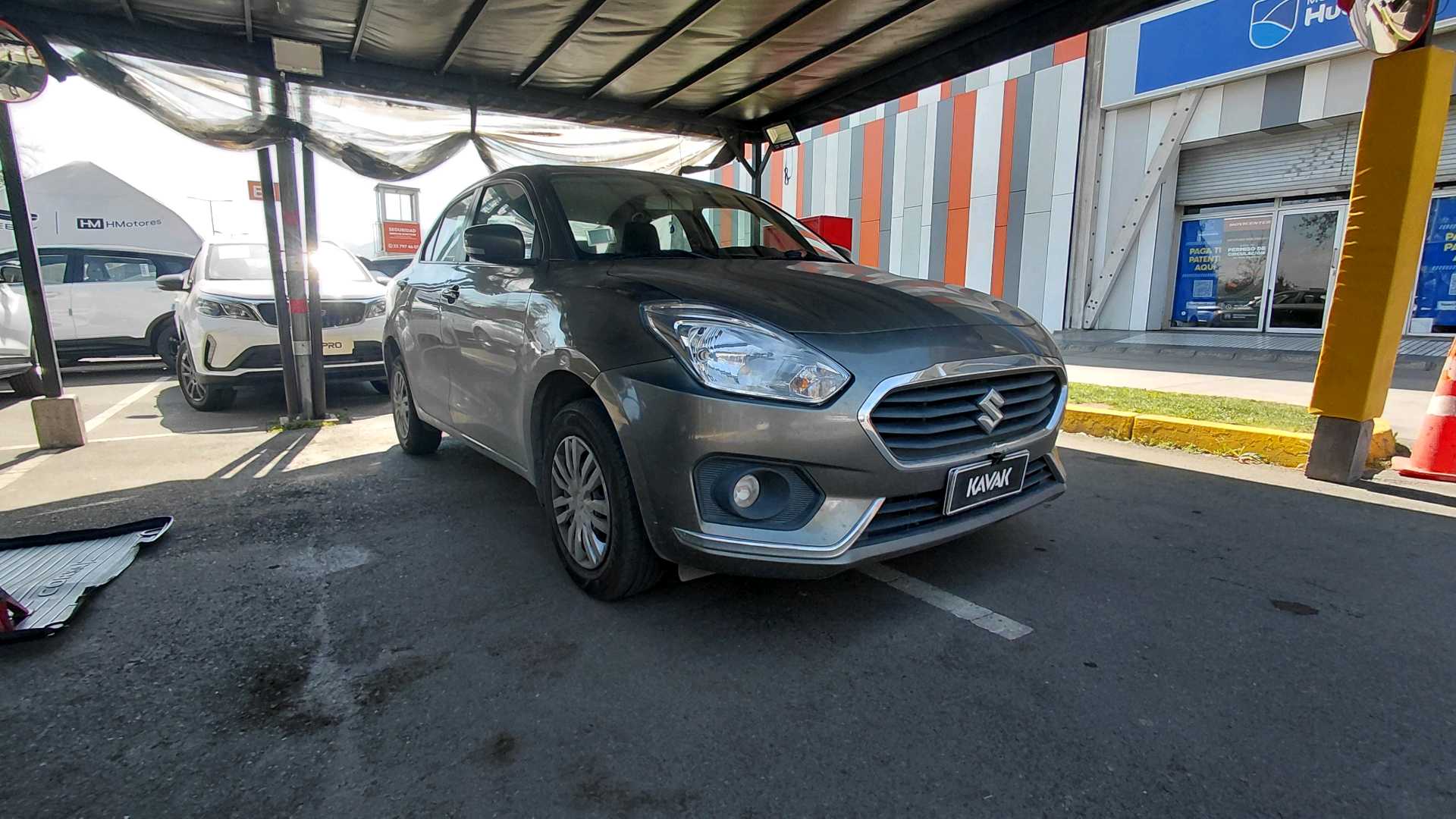 Suzuki Dzire — foto 3 de 5