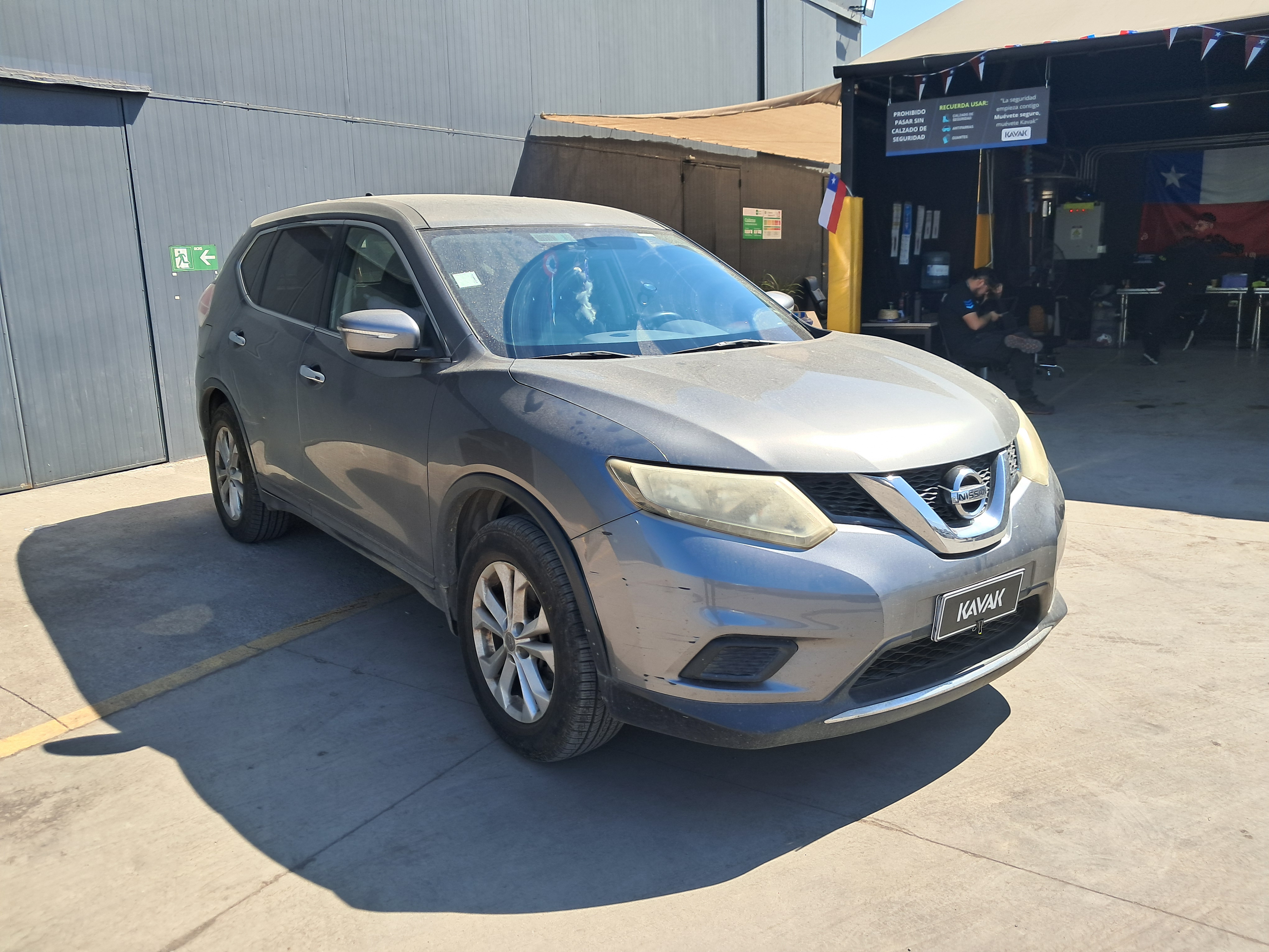 Nissan X-Trail — foto 3 de 5