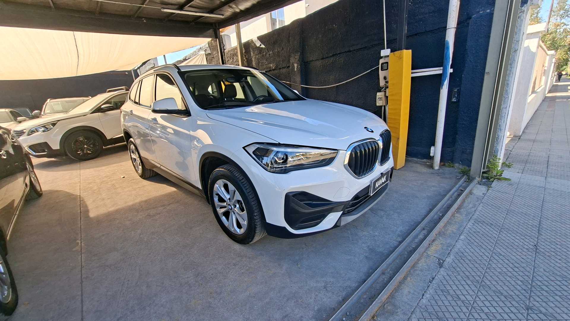 BMW X1 — foto 3 de 12