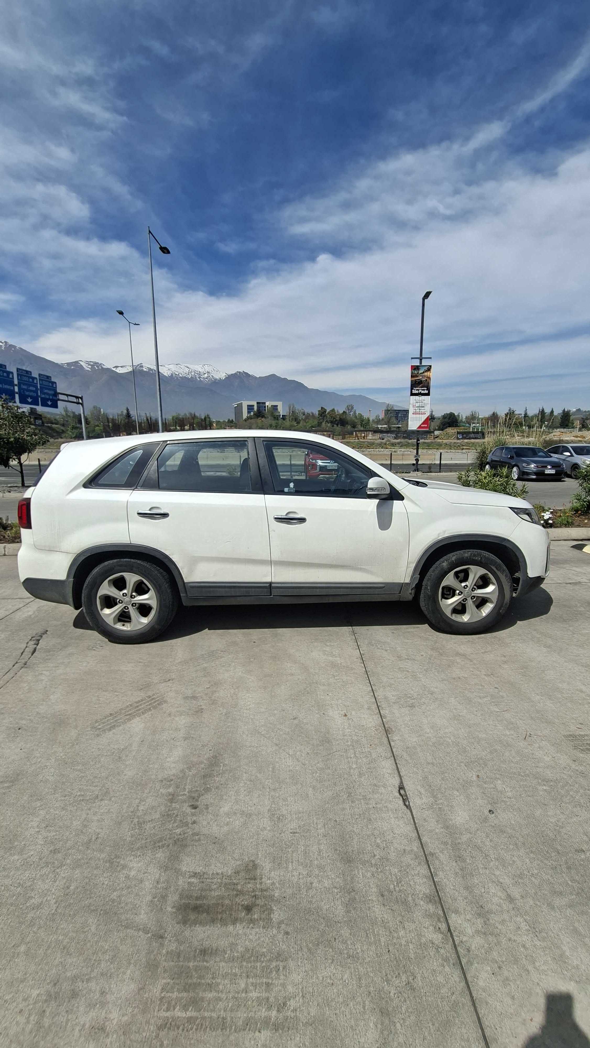 KIA Sorento — foto 3 de 5