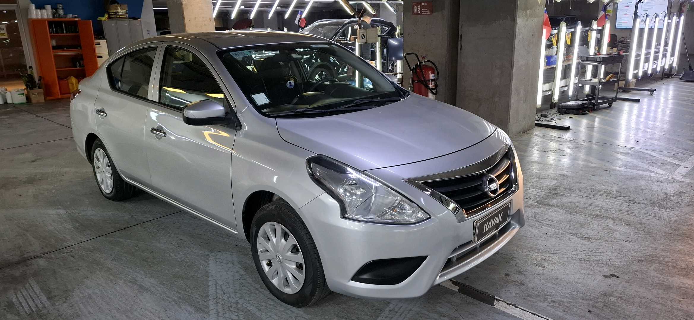 Nissan Versa — foto 3 de 5