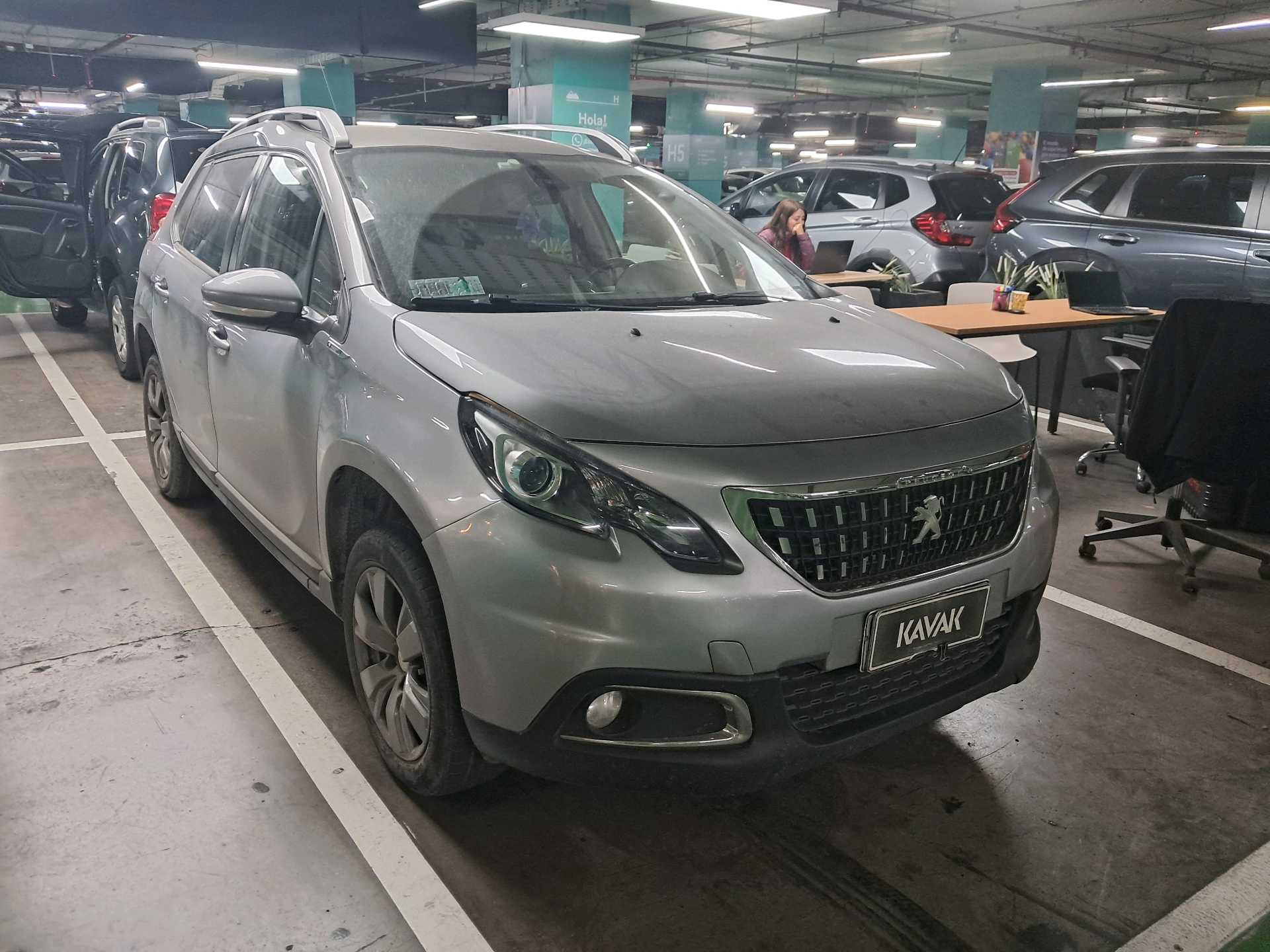Peugeot 2008 — foto 3 de 5