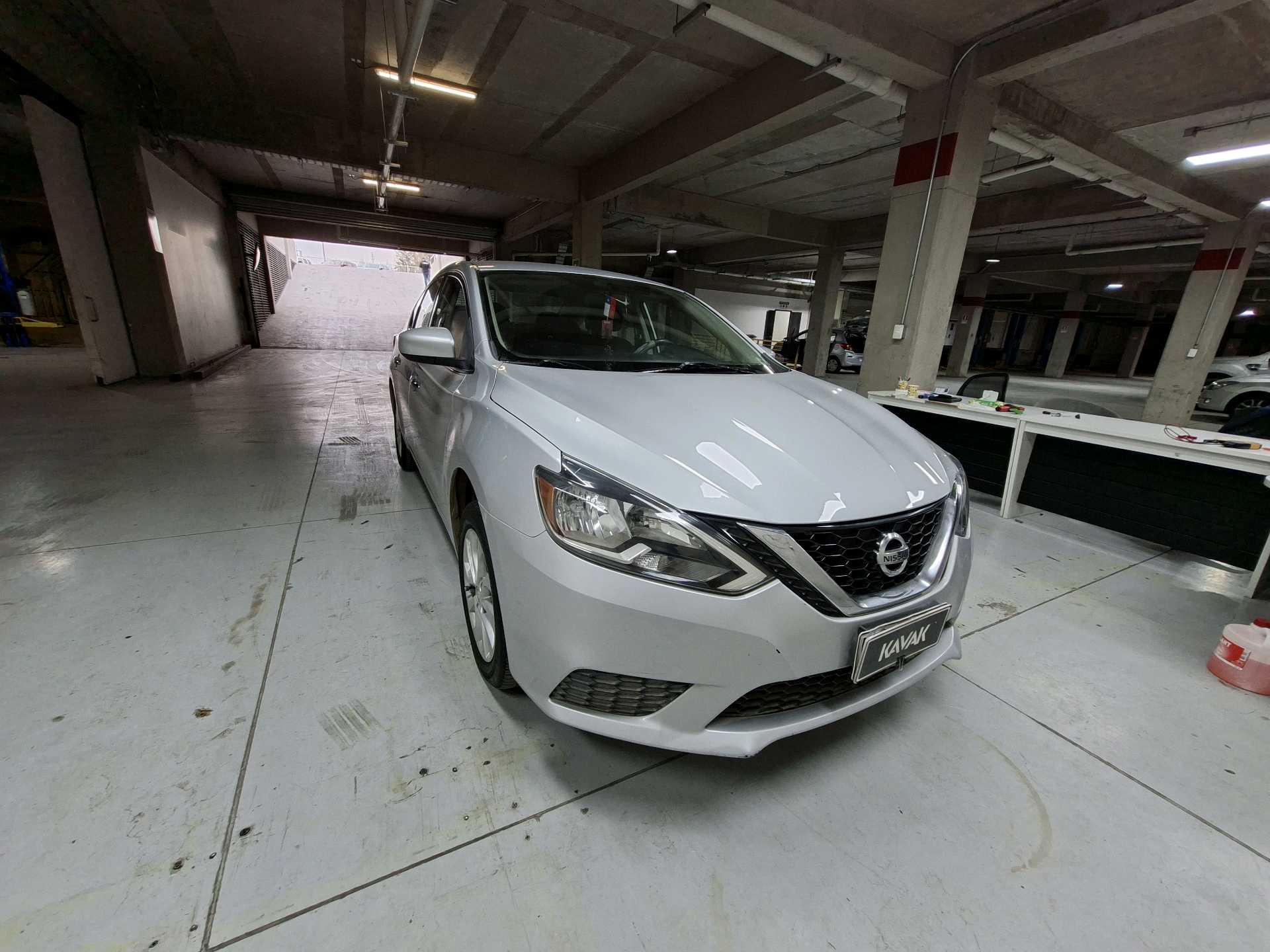 Nissan Sentra — foto 3 de 5