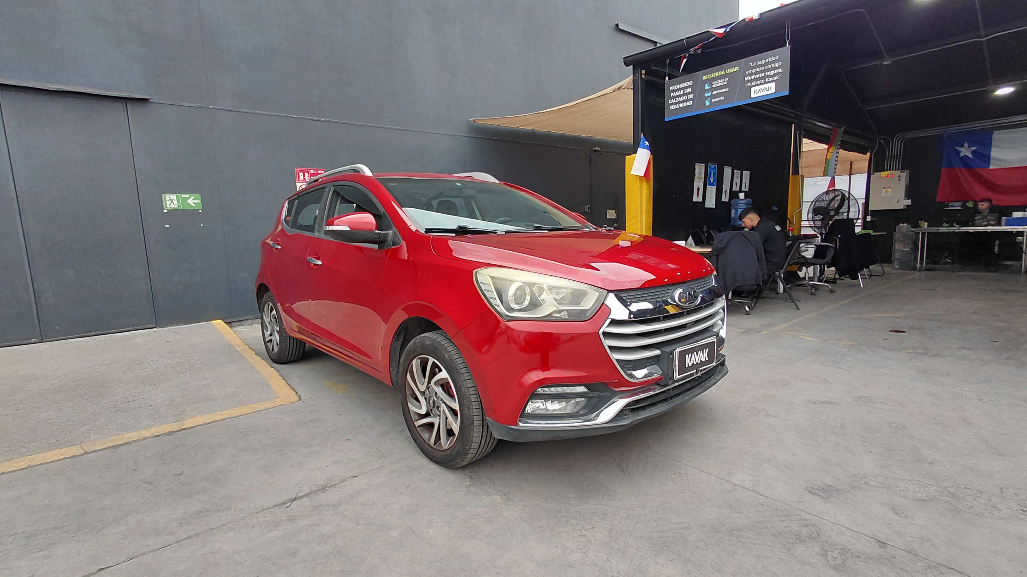 JAC S2 — foto 3 de 5
