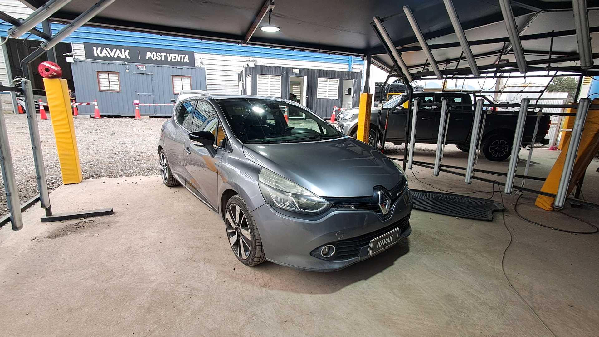 Renault Clio — foto 3 de 5