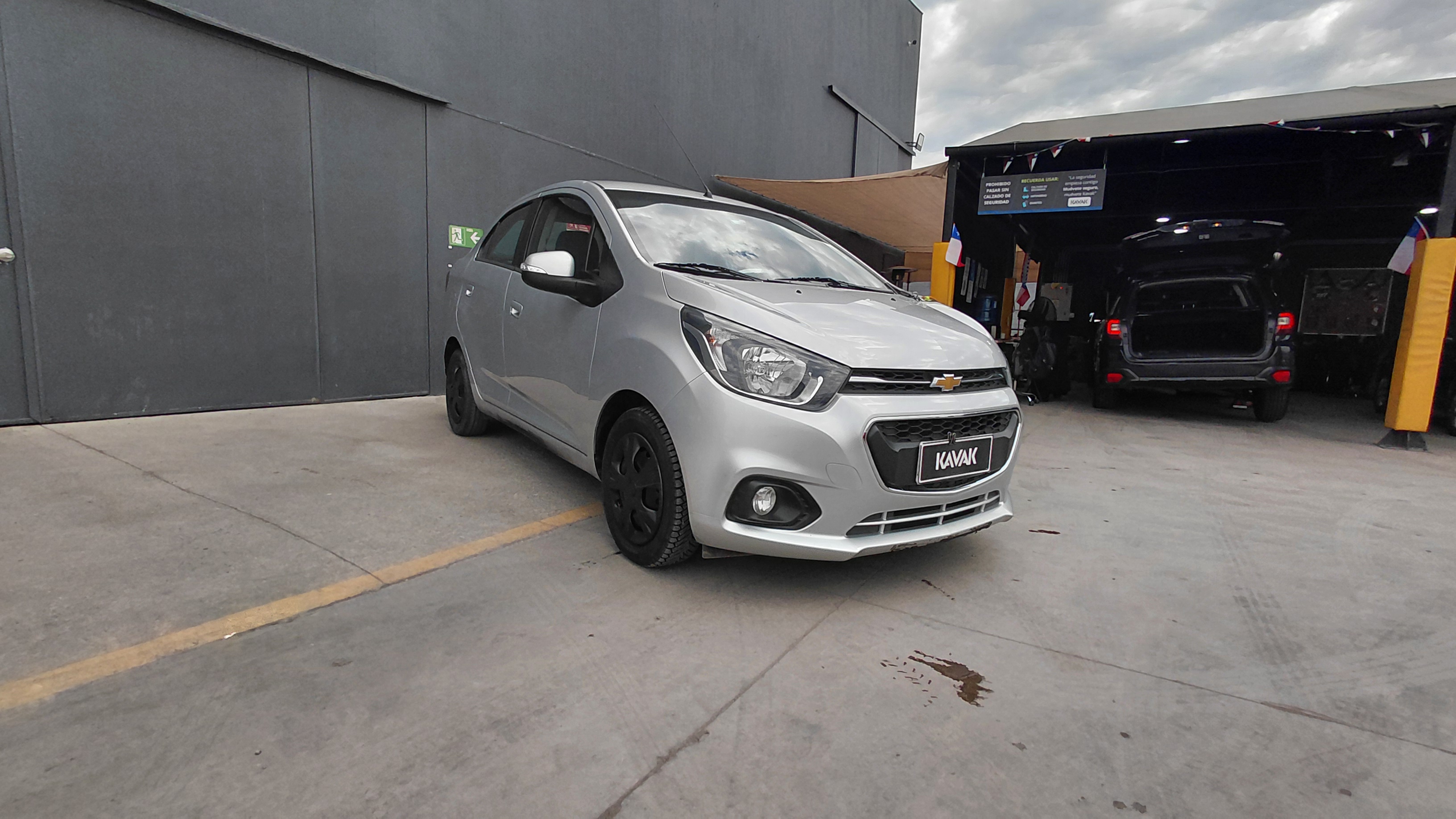 Chevrolet Spark — foto 3 de 5