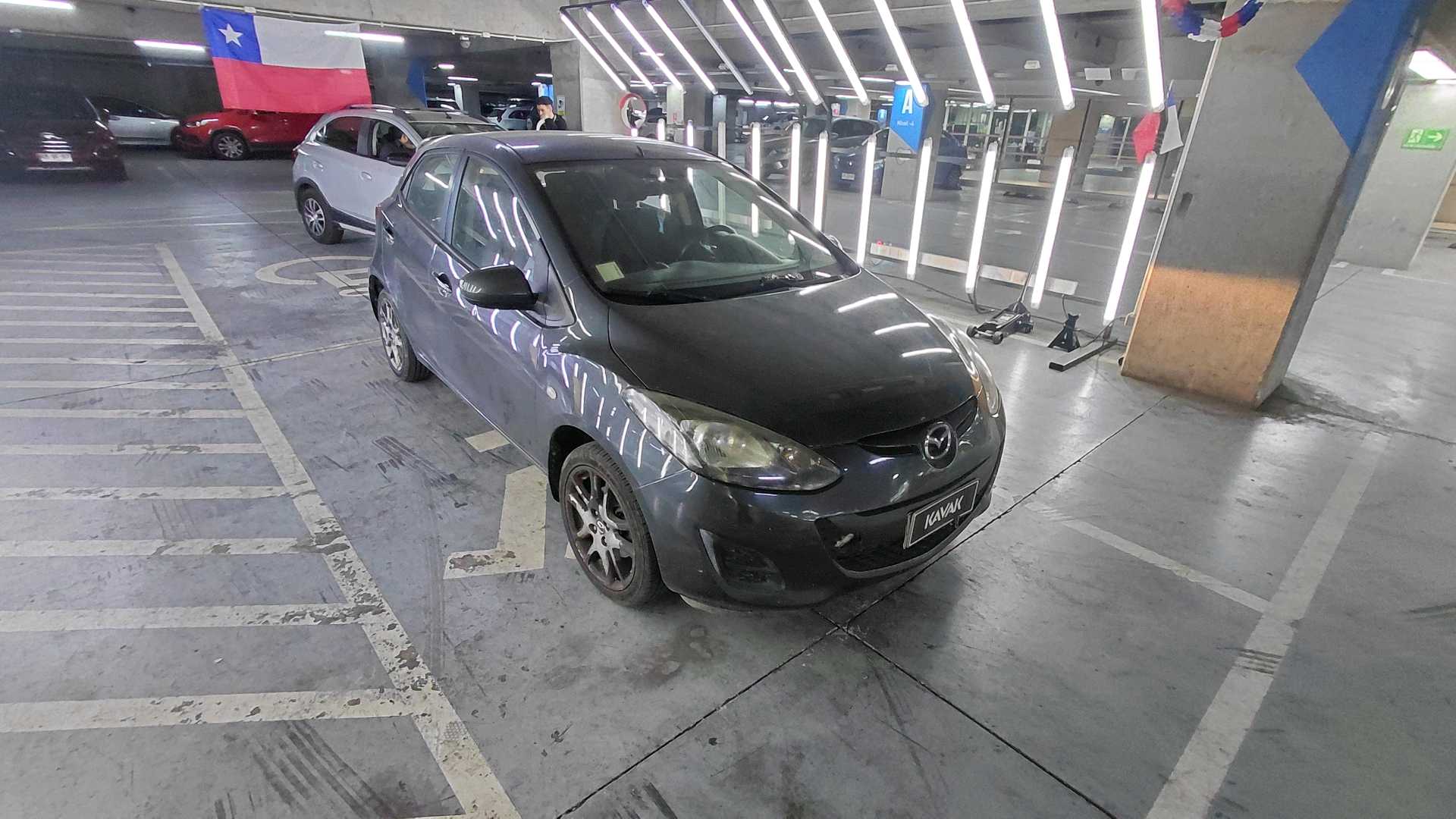Mazda 2 — foto 3 de 5