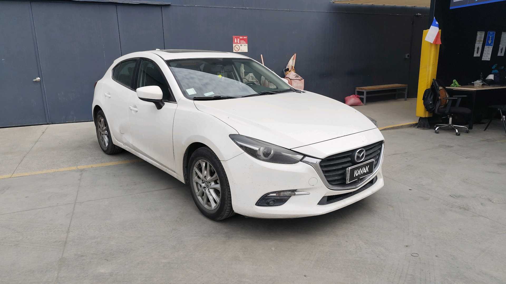 Mazda 3 — foto 3 de 5