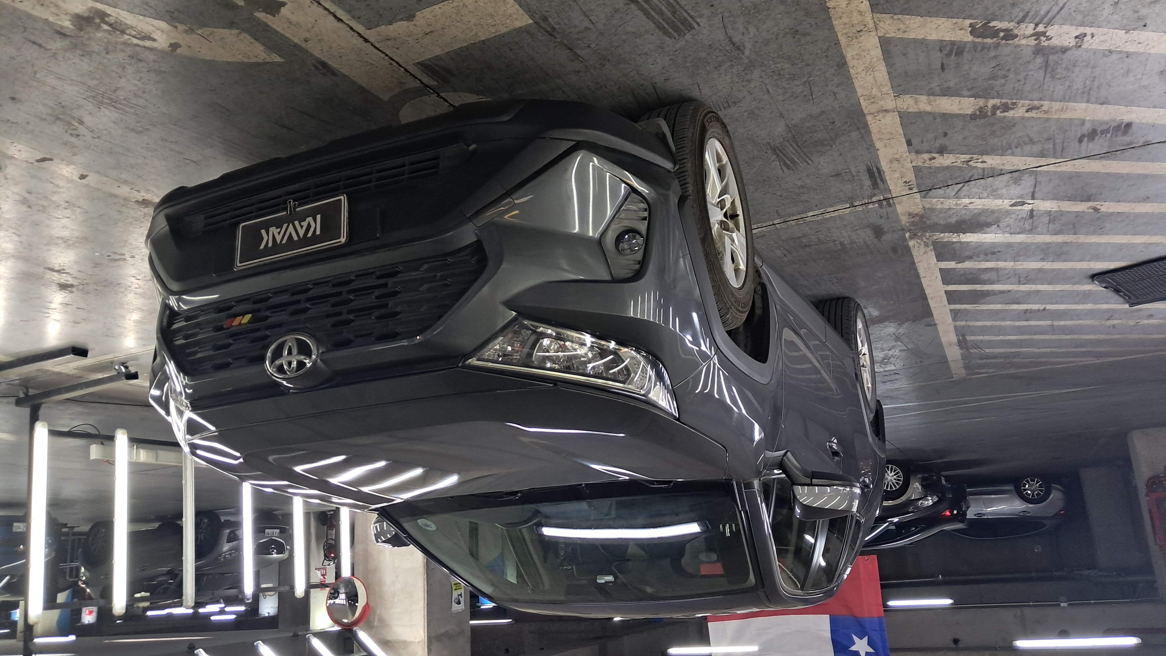 Toyota RAV4 — foto 3 de 5