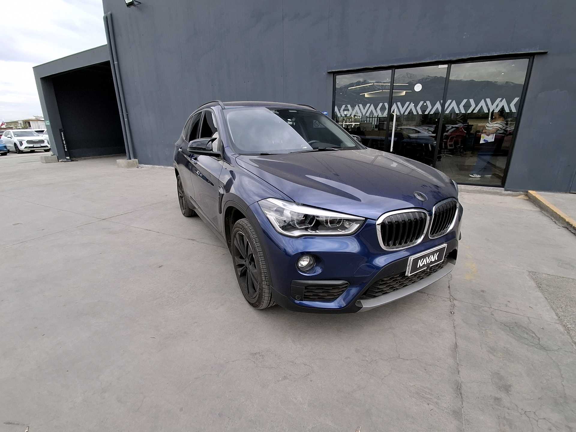 BMW X1 — foto 3 de 5