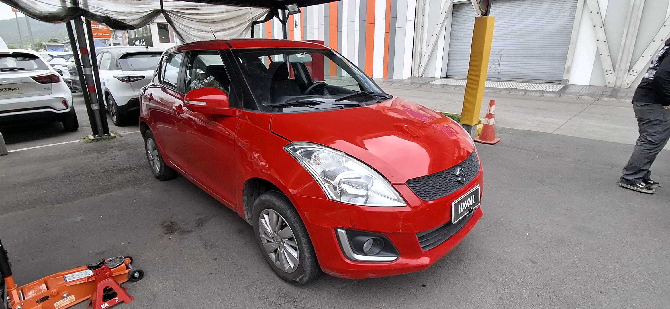 Suzuki Swift — foto 3 de 5