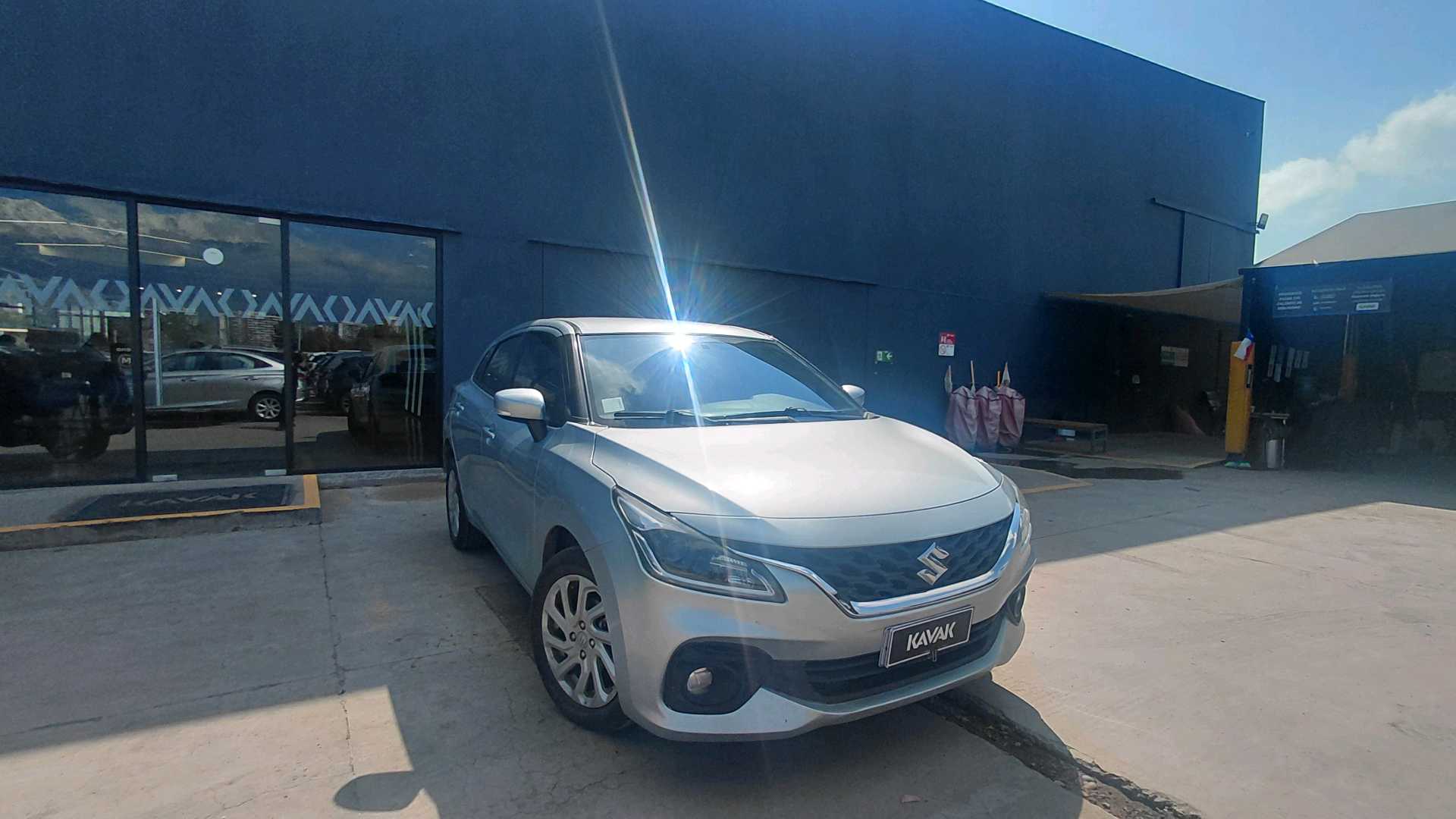 Suzuki Baleno — foto 3 de 5